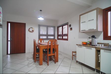 Casa à venda com 150m², 3 quartos e 2 vagasCozinha