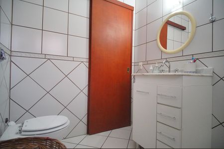 Casa à venda com 150m², 3 quartos e 2 vagasBanheiro da Suíte