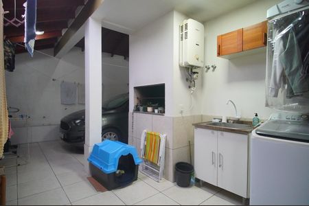 Casa à venda com 150m², 3 quartos e 2 vagasÁrea de Serviço