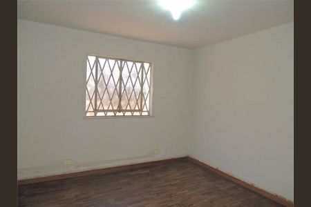 Casa à venda com 3 quartos, 150m² em Vila Cordeiro, São Paulo