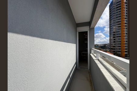 Apartamento à venda com 54m², 2 quartos e 1 vaga Apartamento à venda com 54m², 2 quartos e 1 vagaSacada