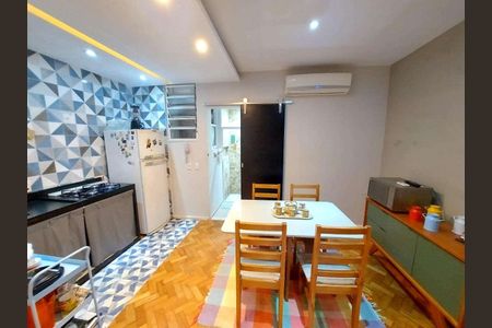 Apartamento à venda com 1 quarto, 48m² em Copacabana, Rio de Janeiro