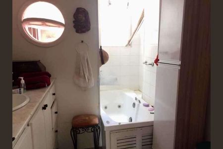 Apartamento à venda com 180m², 3 quartos e 1 vaga