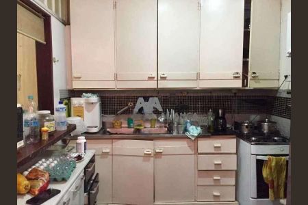 Apartamento à venda com 180m², 3 quartos e 1 vaga