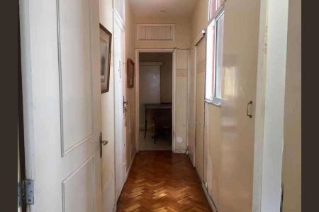 Apartamento à venda com 180m², 3 quartos e 1 vaga