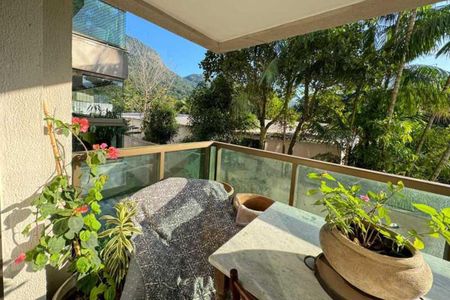 Apartamento à venda com 65m², 2 quartos e 1 vaga