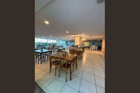 Apartamento à venda com 56m², 1 quarto e 1 vaga