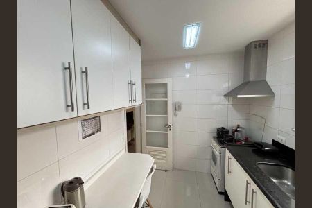 Apartamento à venda com 80m², 2 quartos e 1 vaga