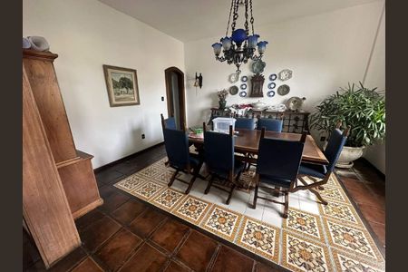 Apartamento à venda com 270m², 5 quartos e 2 vagas