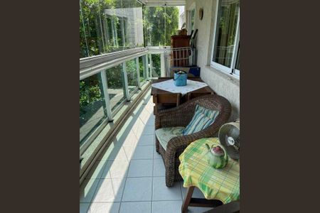 Apartamento à venda com 120m², 3 quartos e 2 vagas