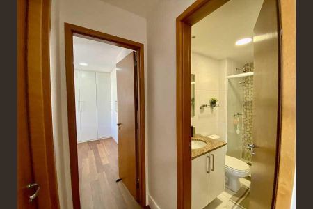 Apartamento à venda com 131m², 3 quartos e 2 vagas