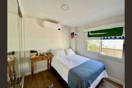 Apartamento à venda com 131m², 3 quartos e 2 vagas