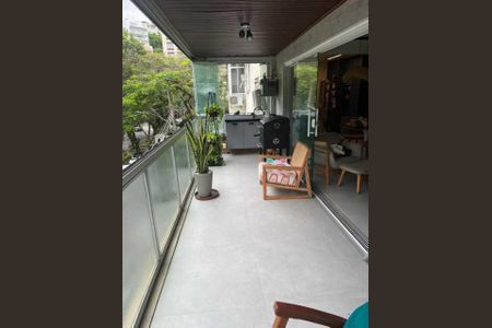 Apartamento à venda com 127m², 3 quartos e 1 vaga