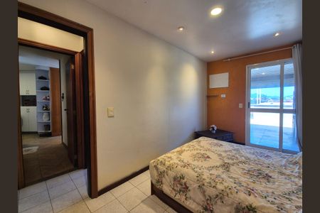 Apartamento à venda com 154m², 3 quartos e 2 vagasSuite 