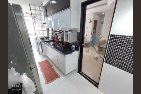 Apartamento à venda com 76m², 2 quartos e 1 vaga