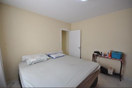 Casa à venda com 135m², 3 quartos e 3 vagas Suíte