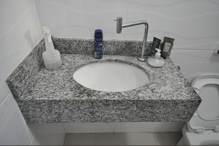 Casa à venda com 135m², 3 quartos e 3 vagasBanheiro de Serviço