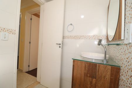 Apartamento para alugar com 52m², 2 quartos e 1 vagaBanheiro