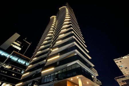 Apartamento à venda com 90m², 2 quartos e 1 vaga