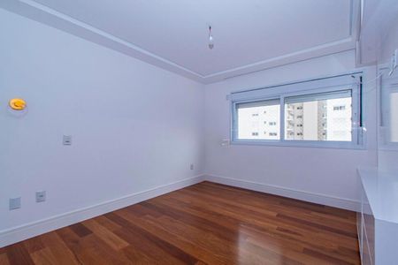 Apartamento à venda com 241m², 4 quartos e 3 vagas