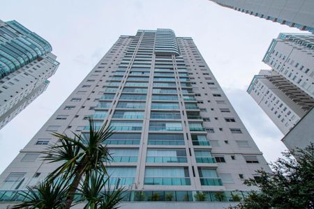 Apartamento à venda com 241m², 4 quartos e 3 vagas
