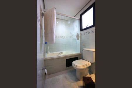 Apartamento à venda com 145m², 3 quartos e 3 vagasBanheiro da Suíte 3