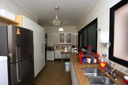 Apartamento à venda com 145m², 3 quartos e 3 vagasCozinha