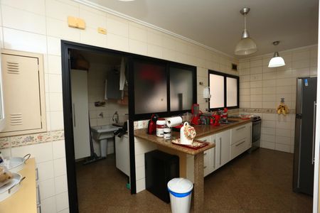 Apartamento à venda com 145m², 3 quartos e 3 vagasCozinha