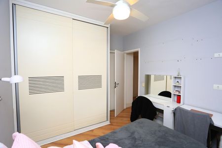 Apartamento à venda com 145m², 3 quartos e 3 vagasSuíte 2