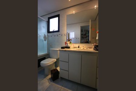 Apartamento à venda com 145m², 3 quartos e 3 vagasBanheiro da Suíte 3