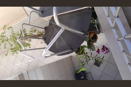 Casa à venda com 105m², 3 quartos e 2 vagas