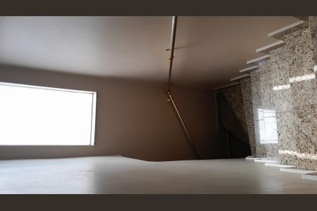 Casa à venda com 105m², 3 quartos e 2 vagas