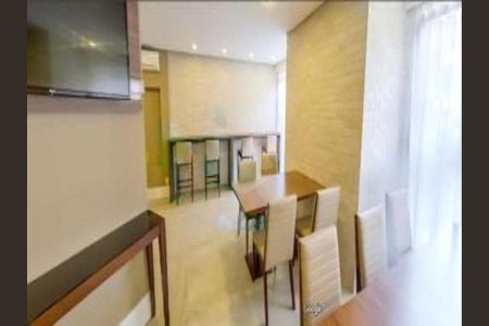 Apartamento à venda com 32m², 1 quarto e 1 vaga