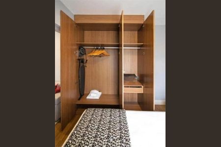 Apartamento à venda com 32m², 1 quarto e 1 vaga