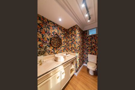 Apartamento à venda com 199m², 4 quartos e 2 vagas Apartamento à venda com 199m², 4 quartos e 2 vagasLavabo