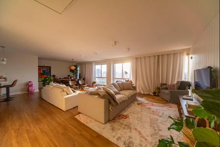 Apartamento à venda com 199m², 4 quartos e 2 vagas Apartamento à venda com 199m², 4 quartos e 2 vagasSala