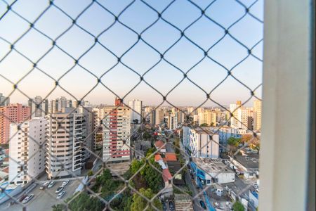 Apartamento à venda com 199m², 4 quartos e 2 vagas Apartamento à venda com 199m², 4 quartos e 2 vagasVista do Quarto 2