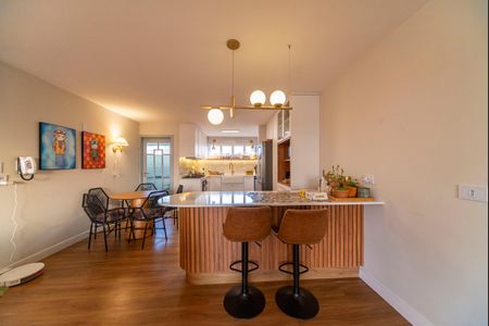 Apartamento à venda com 199m², 4 quartos e 2 vagas Apartamento à venda com 199m², 4 quartos e 2 vagasCozinha