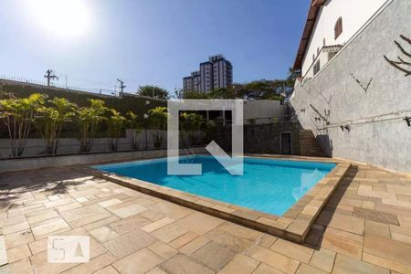 Apartamento à venda com 74m², 2 quartos e 1 vaga Apartamento à venda com 74m², 2 quartos e 1 vagaÁrea comum - Piscina