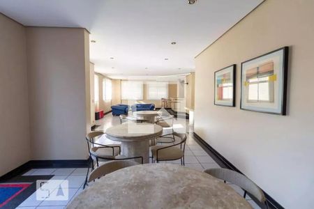 Apartamento à venda com 74m², 2 quartos e 1 vaga Apartamento à venda com 74m², 2 quartos e 1 vagaÁrea comum - Salão de festas