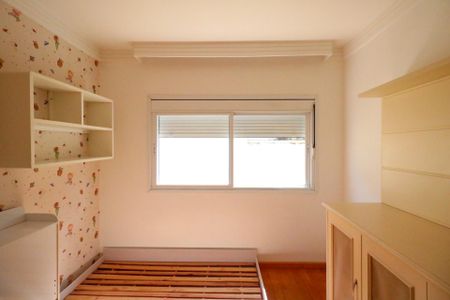 Casa à venda com 253m², 3 quartos e 5 vagas Casa à venda com 253m², 3 quartos e 5 vagasQuarto 2