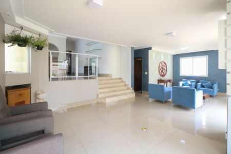 Casa à venda com 253m², 3 quartos e 5 vagas Casa à venda com 253m², 3 quartos e 5 vagasSala