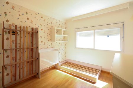 Casa à venda com 253m², 3 quartos e 5 vagas Casa à venda com 253m², 3 quartos e 5 vagasQuarto 2