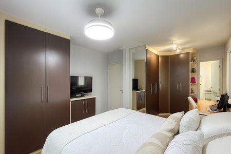 Apartamento à venda com 65m², 1 quarto e 2 vagas Apartamento à venda com 65m², 1 quarto e 2 vagasSuíte
