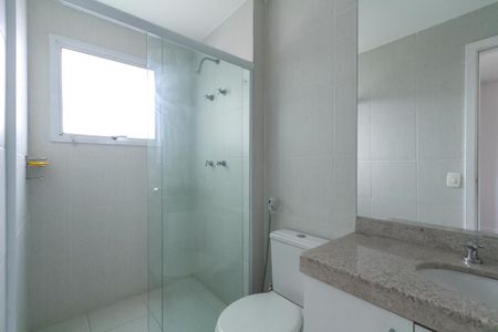 Apartamento à venda com 155m², 3 quartos e 3 vagas Apartamento à venda com 155m², 3 quartos e 3 vagasBanheiro da Suíte 2