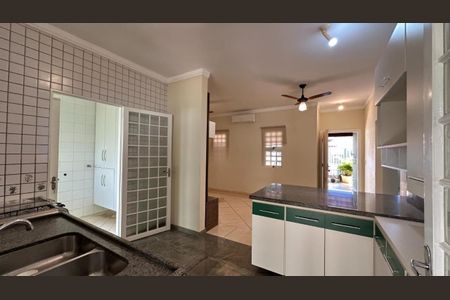 Casa de condomínio à venda com 107m², 3 quartos e 4 vagas Casa de condomínio à venda com 107m², 3 quartos e 4 vagasFoto 07