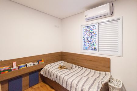Casa à venda com 180m², 3 quartos e 6 vagasQuarto 2