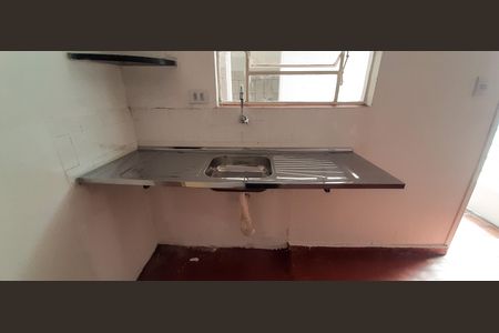 Casa para alugar com 161m², 4 quartos e 8 vagas Casa para alugar com 161m², 4 quartos e 8 vagasCozinha da Edícula