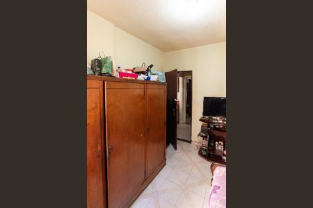 Casa à venda com 235m², 4 quartos e 2 vagas Casa à venda com 235m², 4 quartos e 2 vagasQuarto 1