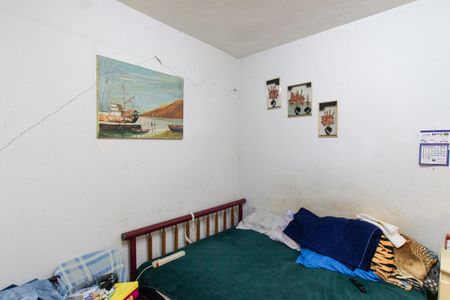 Casa à venda com 235m², 4 quartos e 2 vagas Casa à venda com 235m², 4 quartos e 2 vagasCasa 3 - Quarto